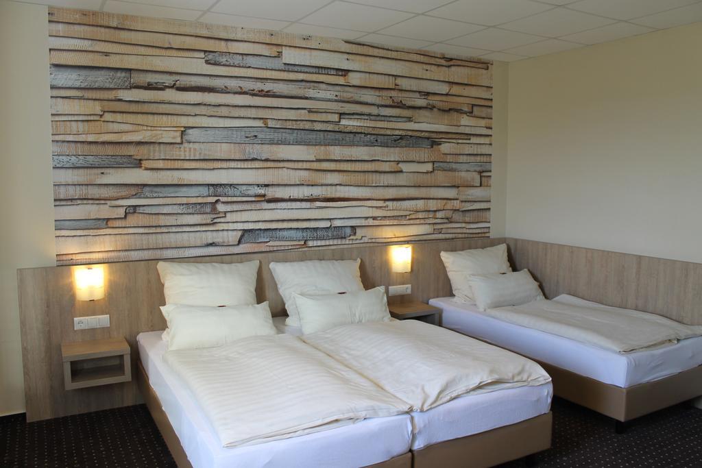 Pur Hotel Emlichheim Room photo