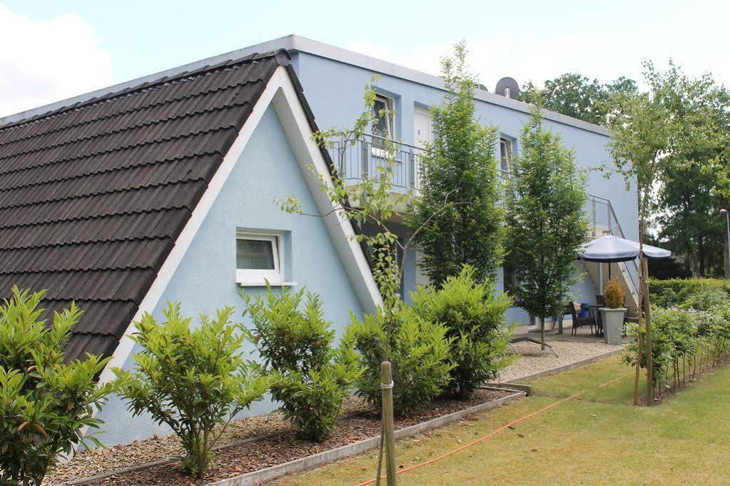Pur Hotel Emlichheim Exterior photo